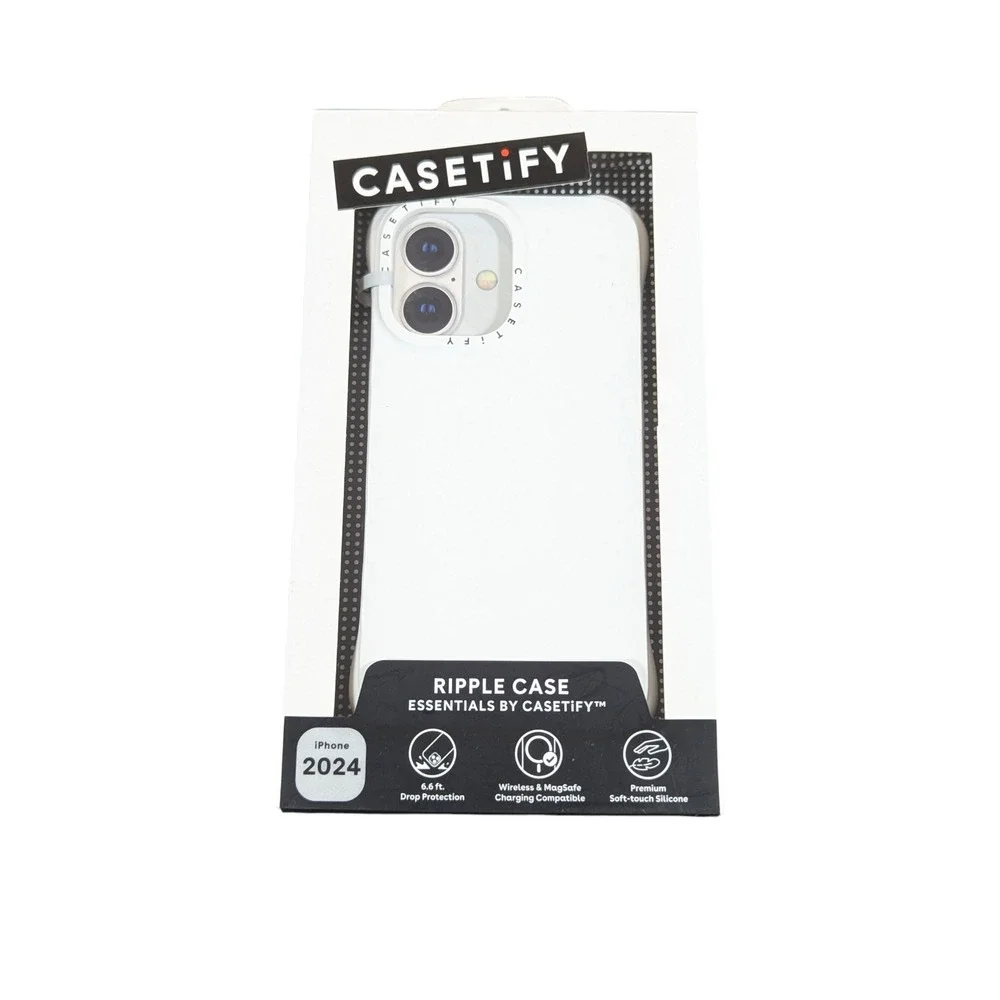 Oo6O CASETiFY Essentials Ripple Case w/ Magsafe for iPhone‎ 16 - White